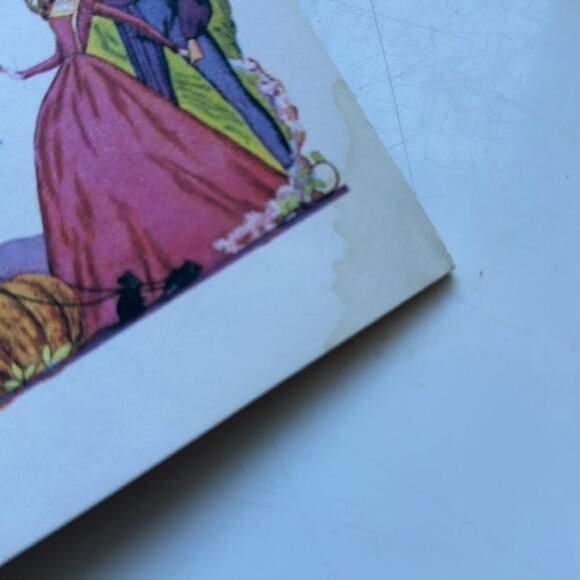 The Golden Book of Fairy Tales 
A Little Golden Book - Picture 4 of 5